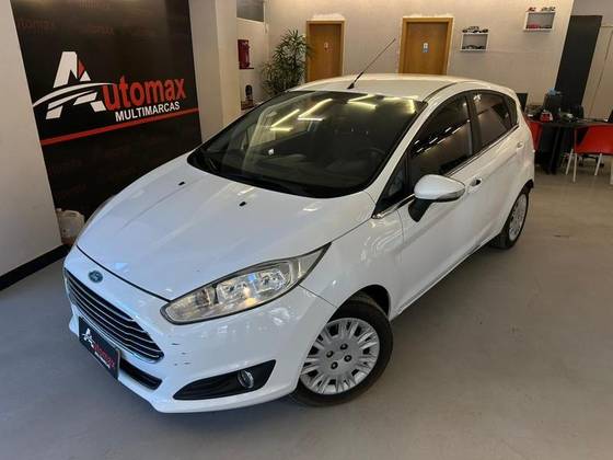 FORD FIESTA 1.6 ROCAM HATCH 8V FLEX 4P MANUAL FORD FIESTA 1.6 ROCAM HATCH 8V FLEX 4P MANUAL
